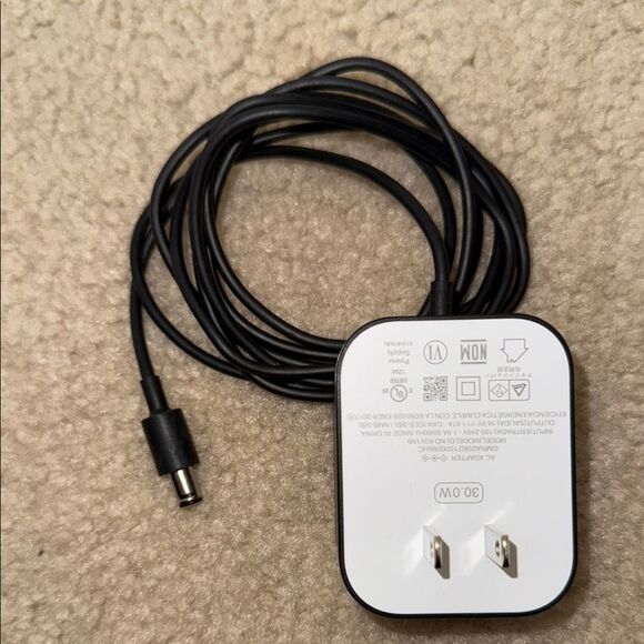 Amazon Black wall Charger NWOT/NWOB - Picture 3 of 6
